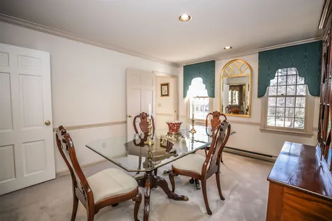 16 Winterberry Drive Amherst NH 03031
