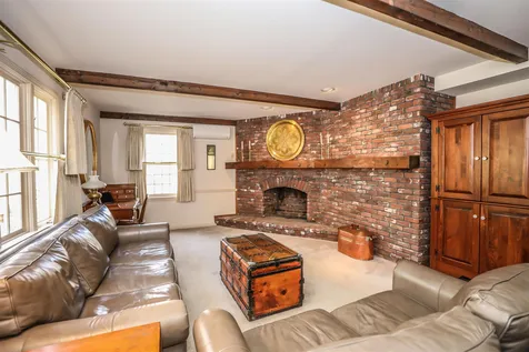 16 Winterberry Drive Amherst NH 03031