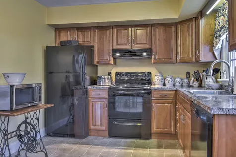107 West Hill Road Troy NH 03465