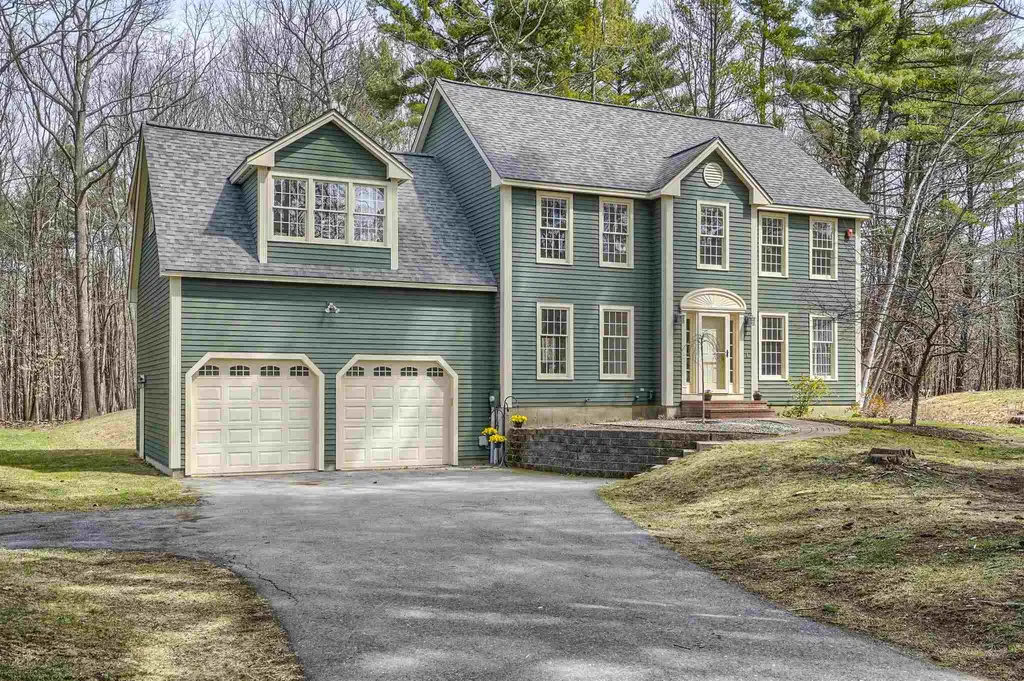 387 Lang Road Portsmouth NH 03801