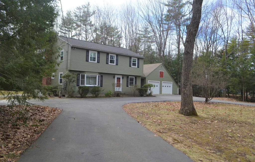 16 Jonathan Lane Bow NH 03304