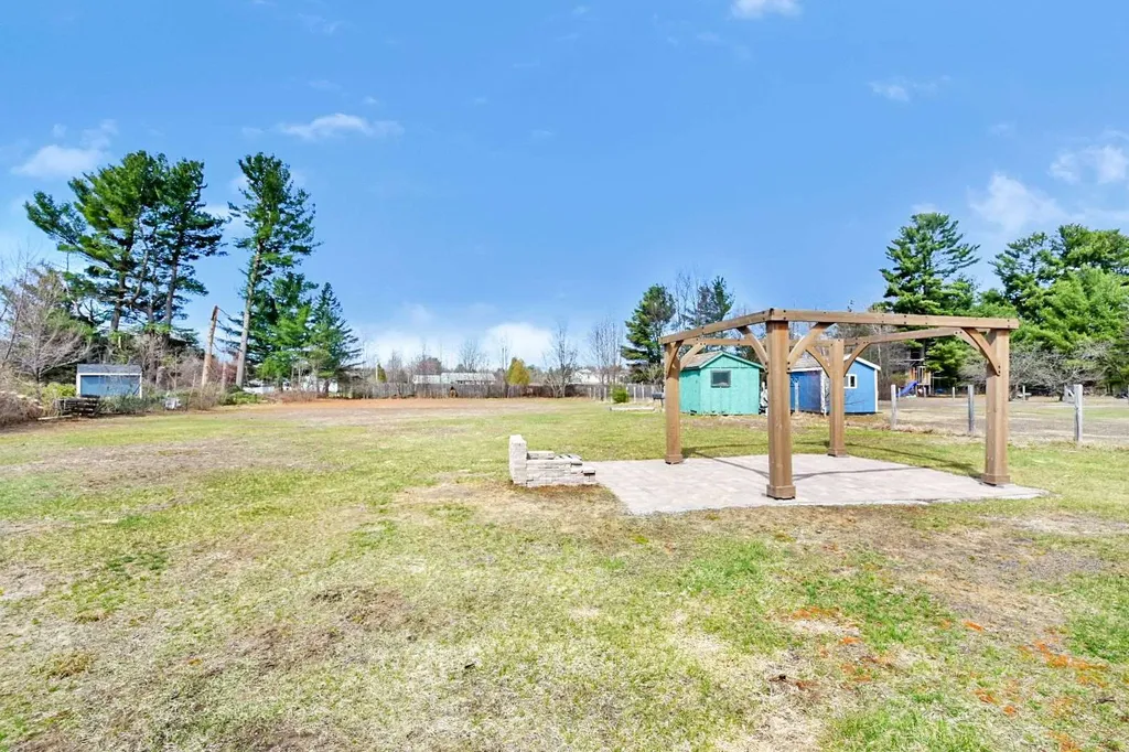 41 Meadow Road Milton VT 05468