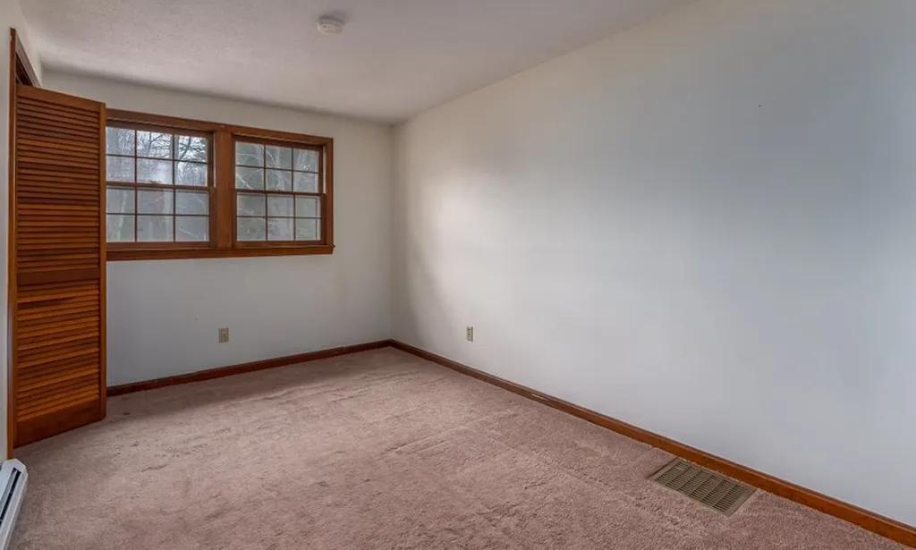 384 Salmon Falls Road Rochester NH 03868