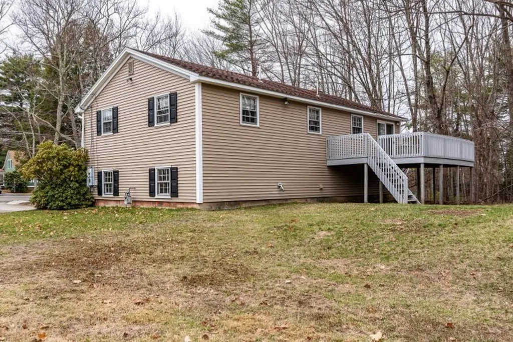 384 Salmon Falls Road Rochester NH 03868