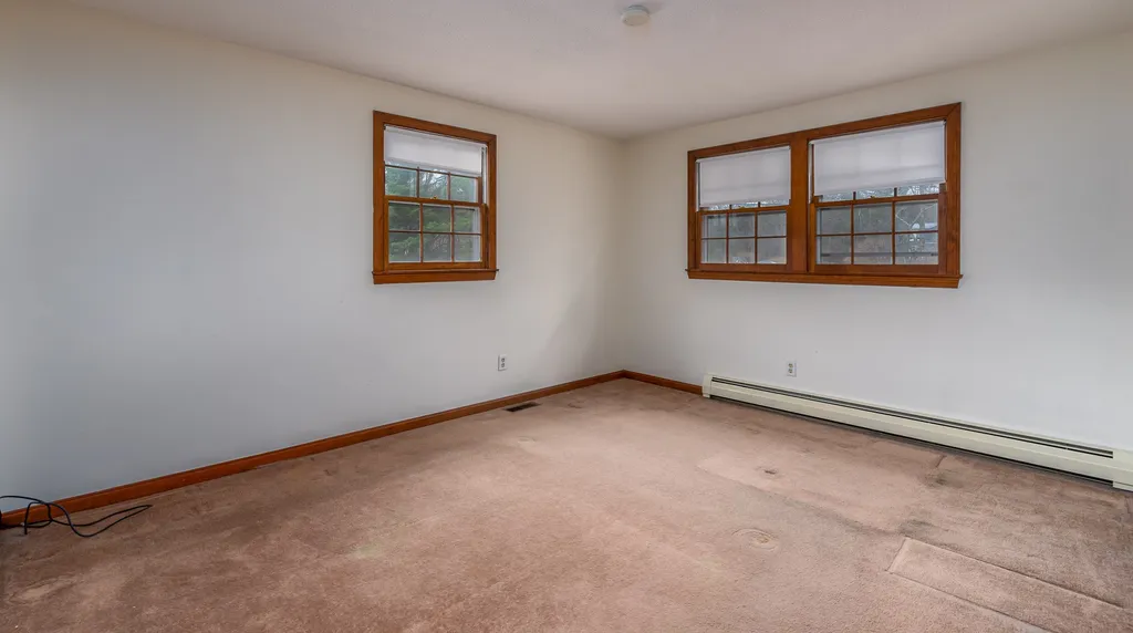 384 Salmon Falls Road Rochester NH 03868