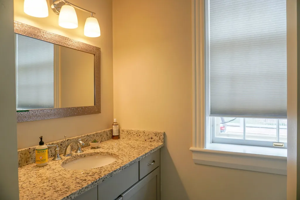 135 Daniel Street Portsmouth NH 03801