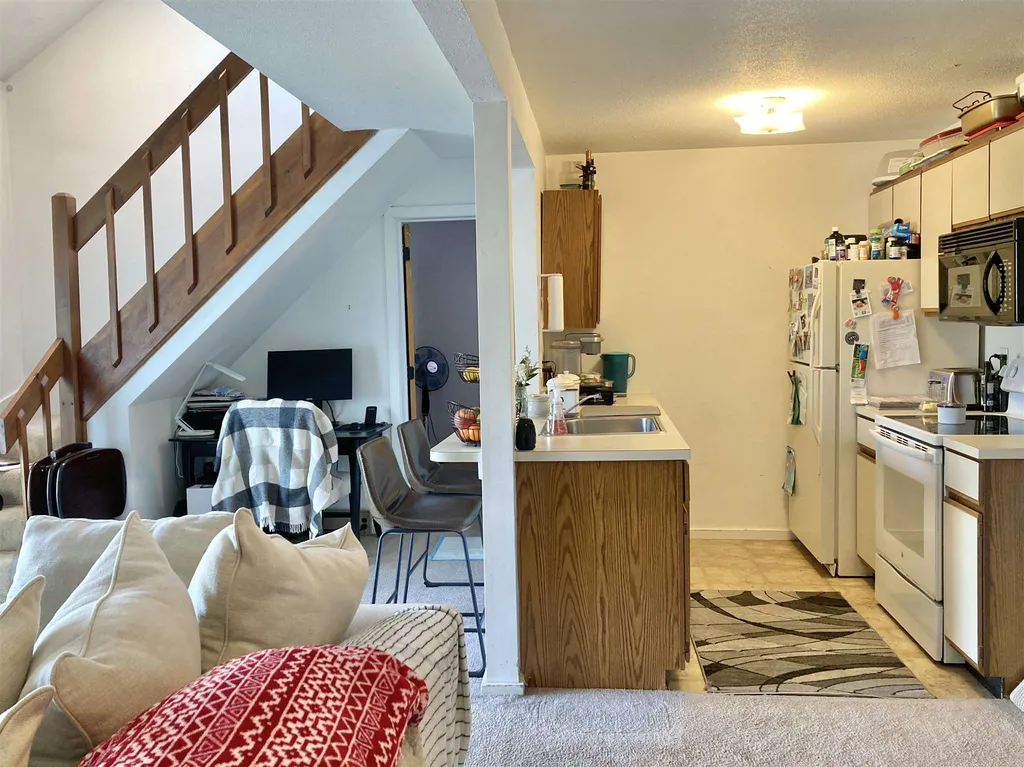 14 Marsten Lane Enfield NH 03748