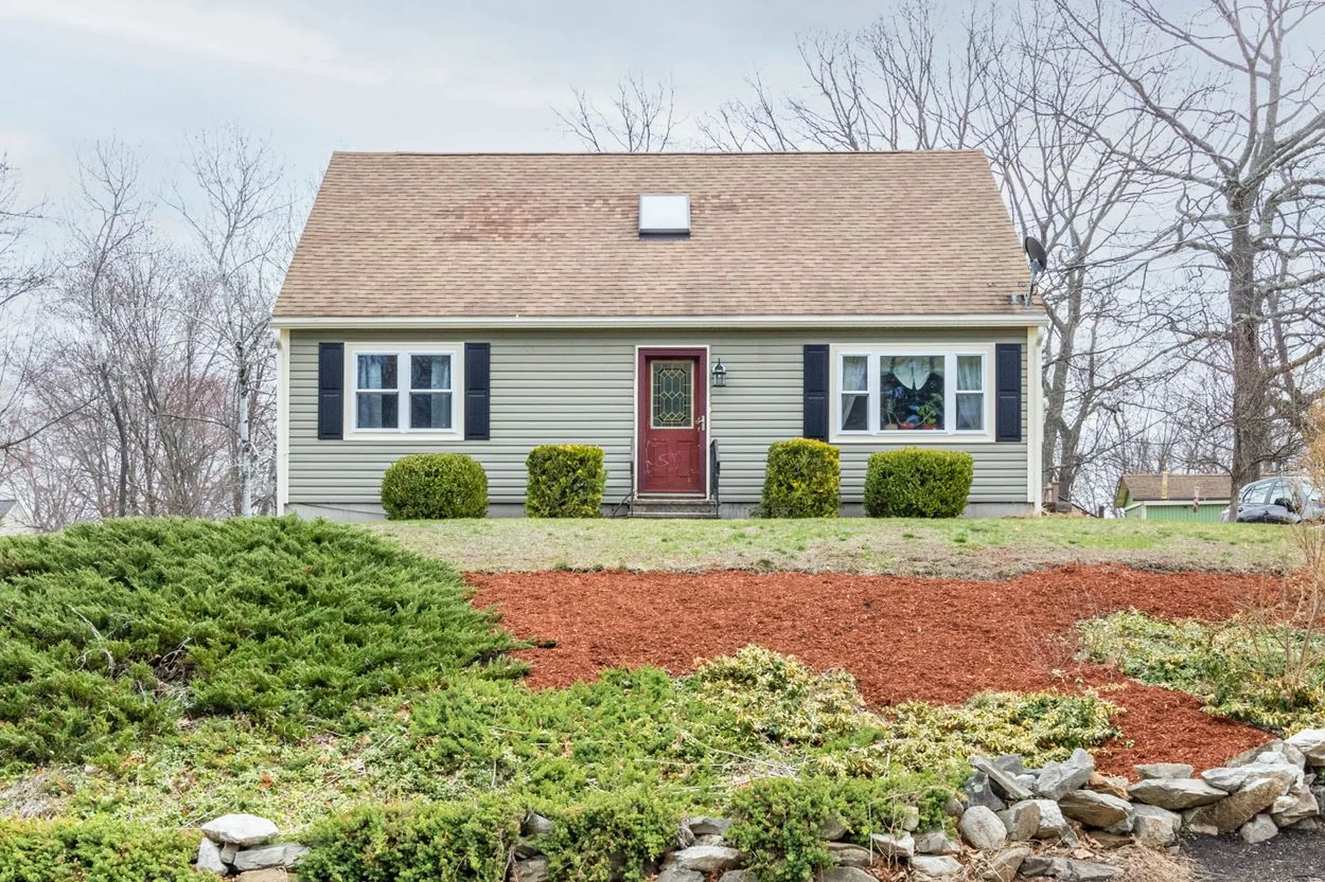 60 Tenby Drive Nashua NH 03062