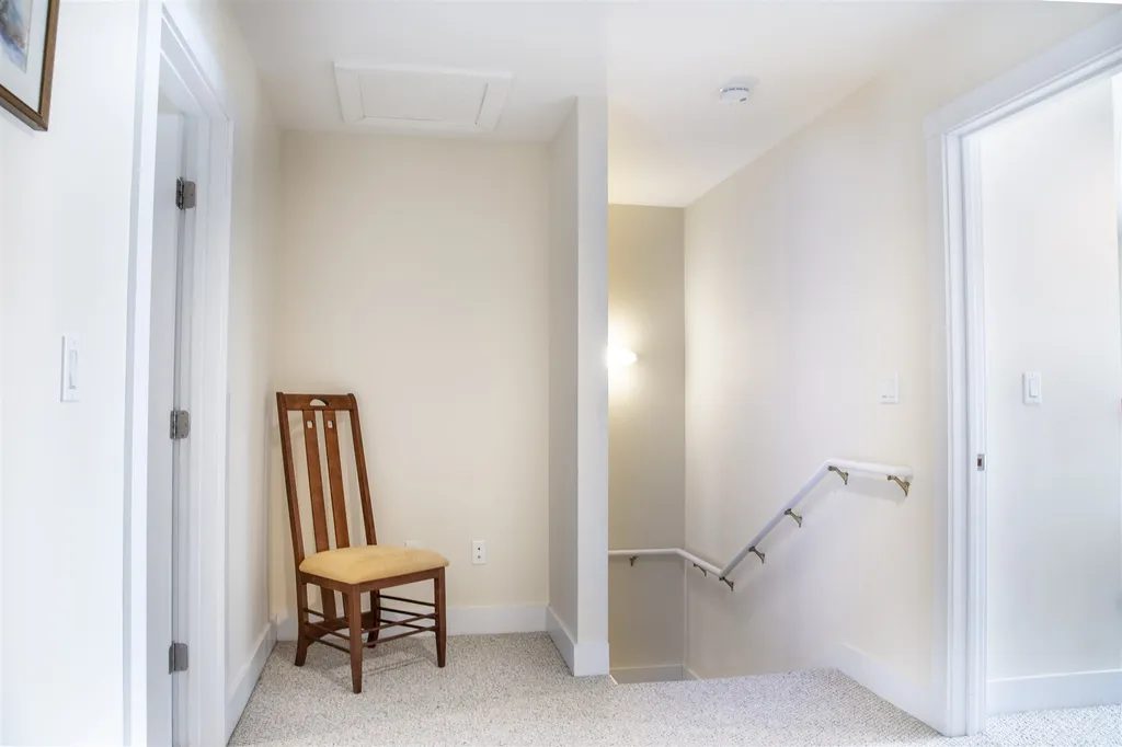 24 Amber Way Warren VT 05674