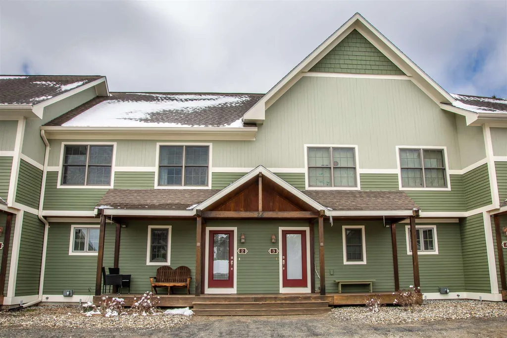 24 Amber Way Warren VT 05674