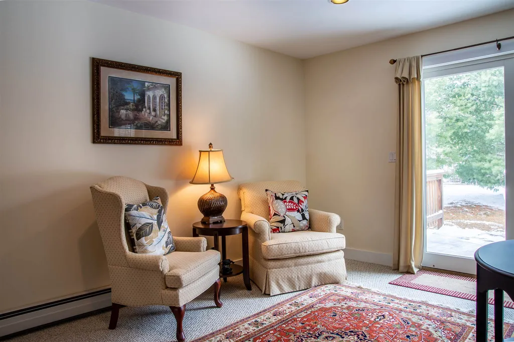 24 Amber Way Warren VT 05674