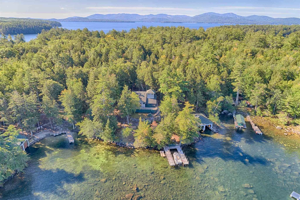 58 Cow Island Tuftonboro NH 03816