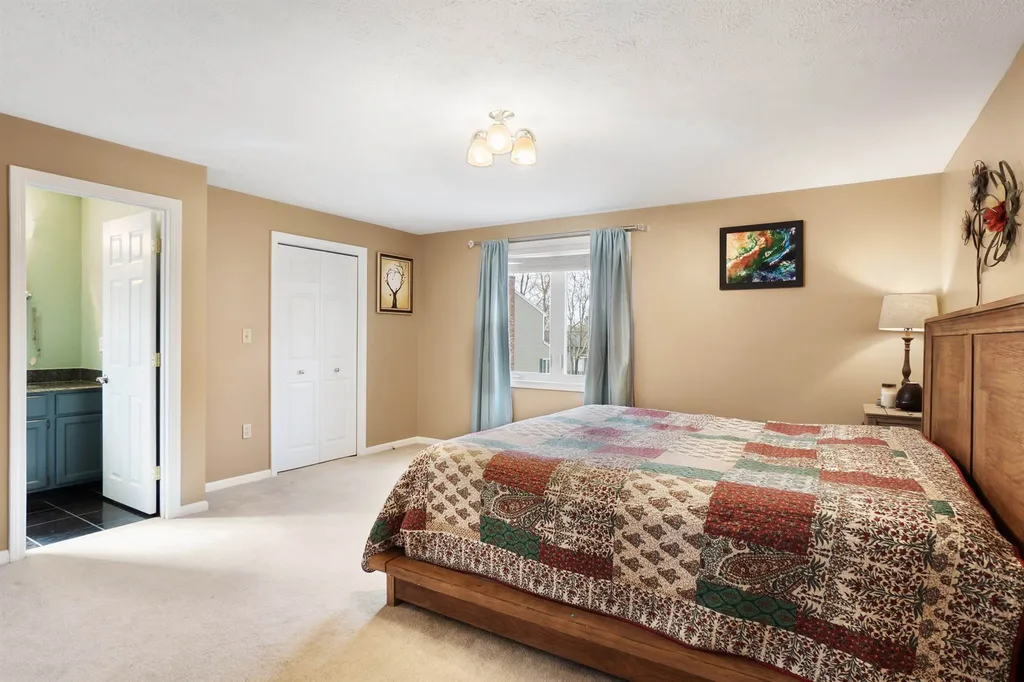 7 Fenwick Street Nashua NH 03063