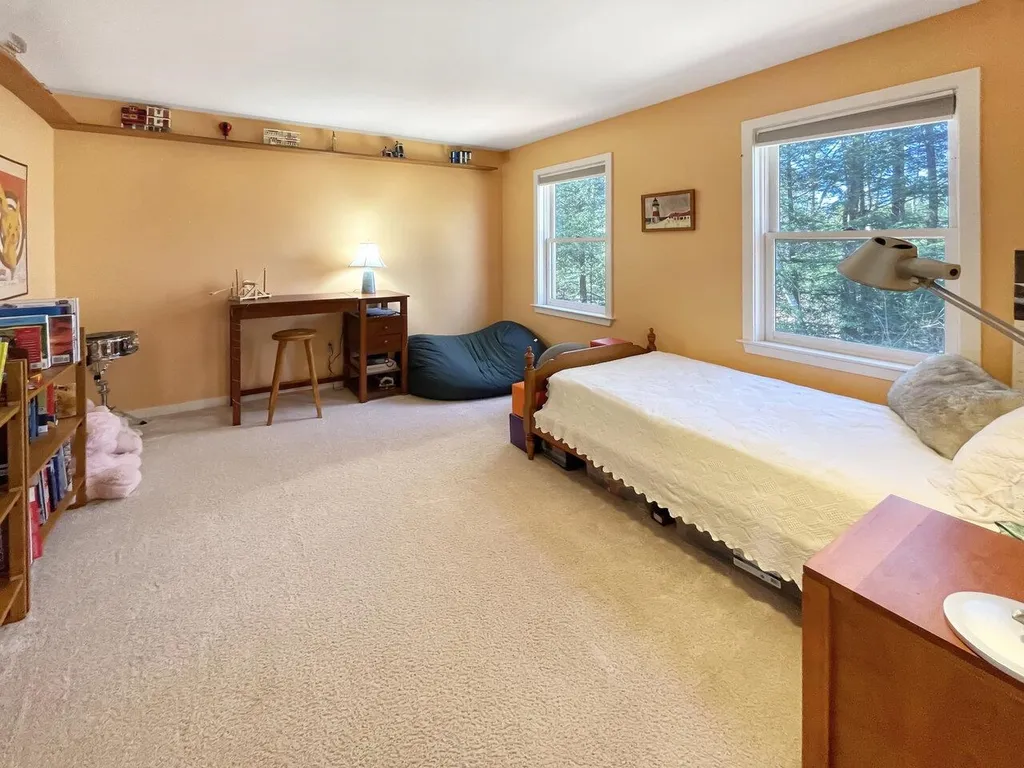 43 Cardinal Way Shelburne VT 05482