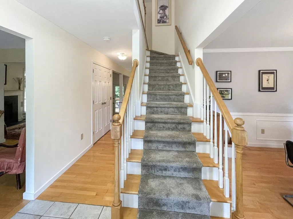 43 Cardinal Way Shelburne VT 05482