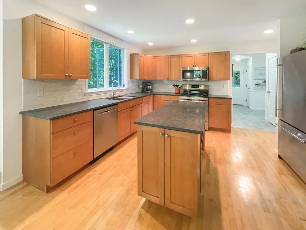 43 Cardinal Way Shelburne VT 05482