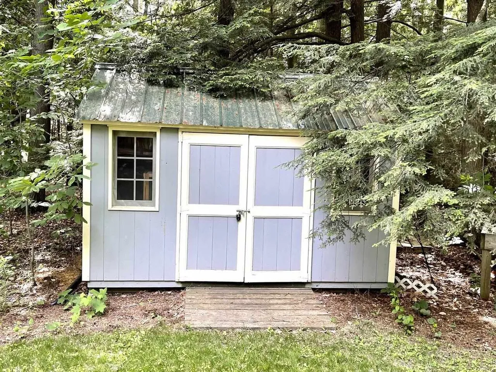 43 Cardinal Way Shelburne VT 05482