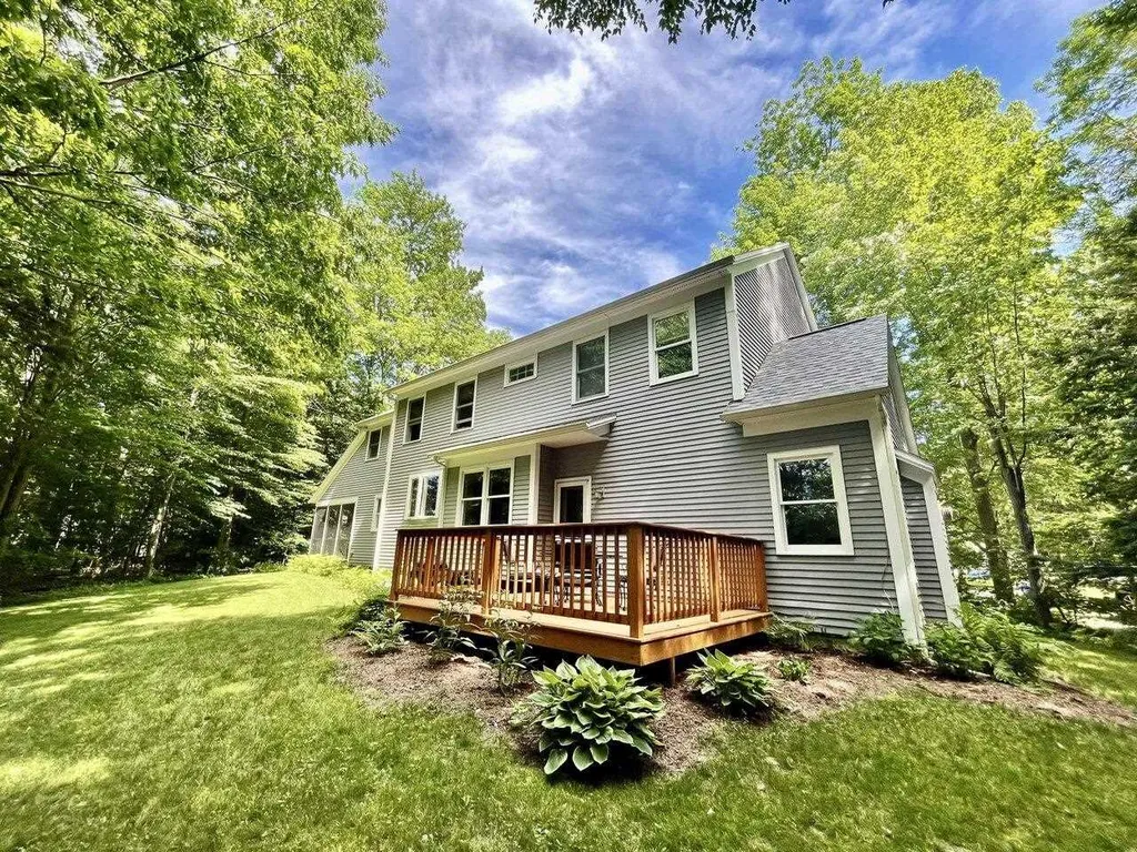 43 Cardinal Way Shelburne VT 05482
