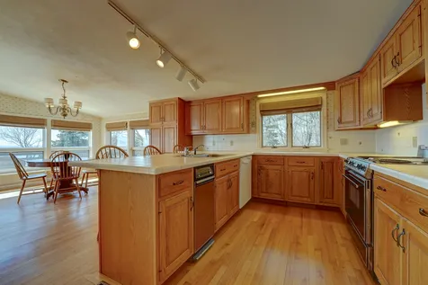 112 Goodwin Road Kittery ME 03905