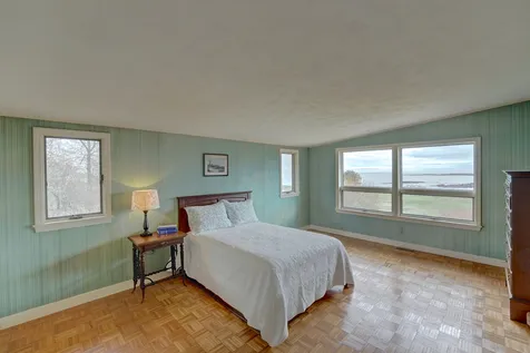 112 Goodwin Road Kittery ME 03905