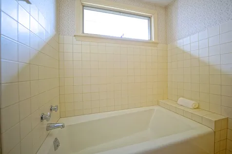 112 Goodwin Road Kittery ME 03905