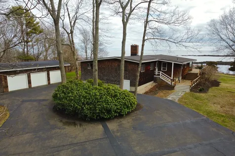 112 Goodwin Road Kittery ME 03905