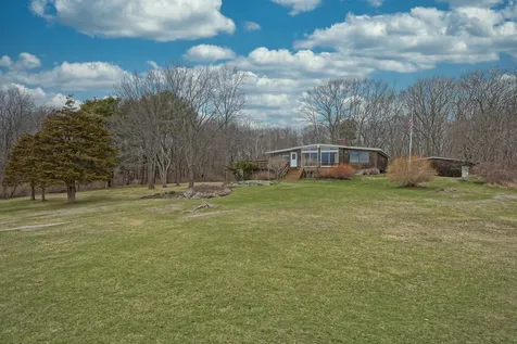 112 Goodwin Road Kittery ME 03905