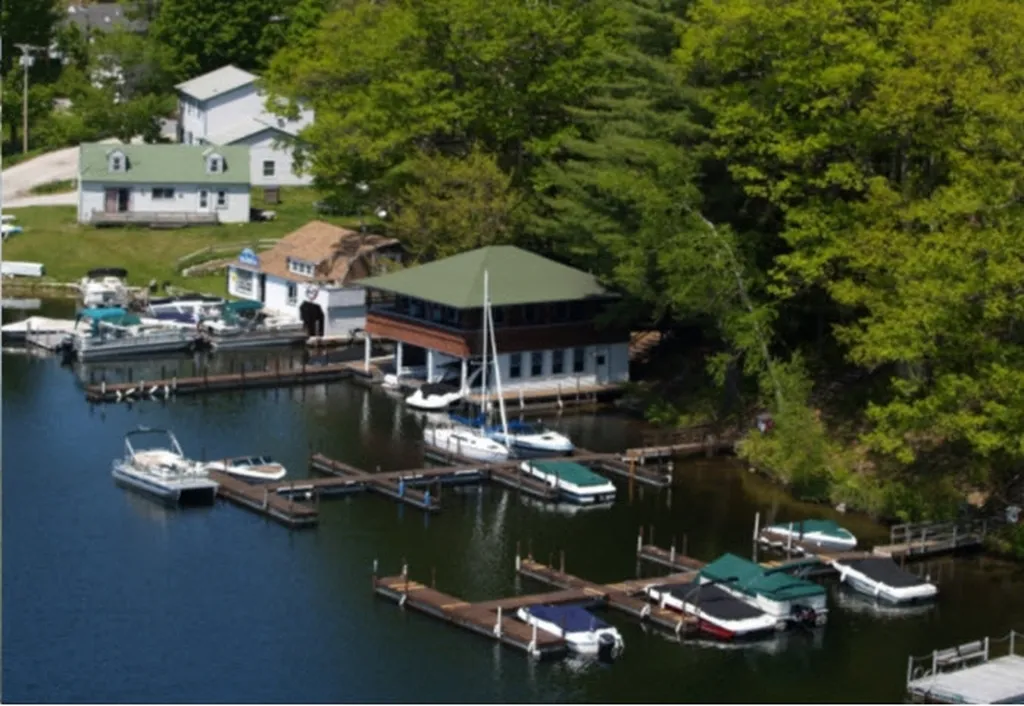 36 Georges Mills Boat Club Avenue Sunapee NH 03782