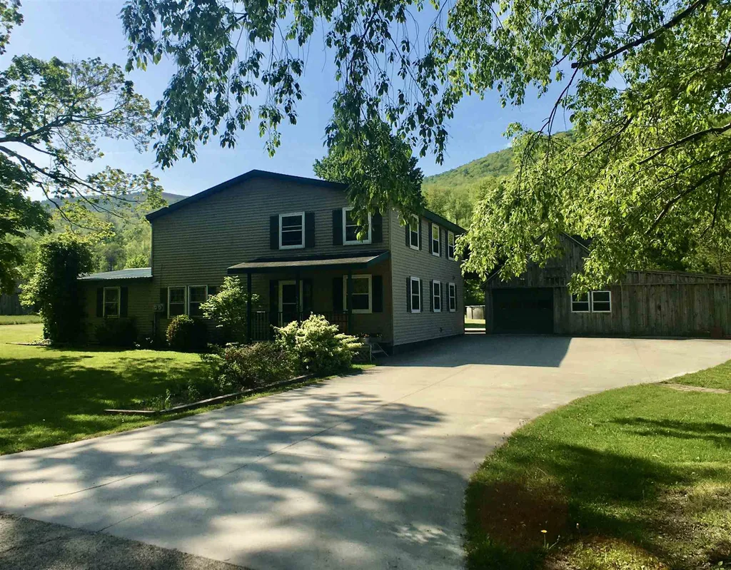 5001 River Road Arlington VT 05250