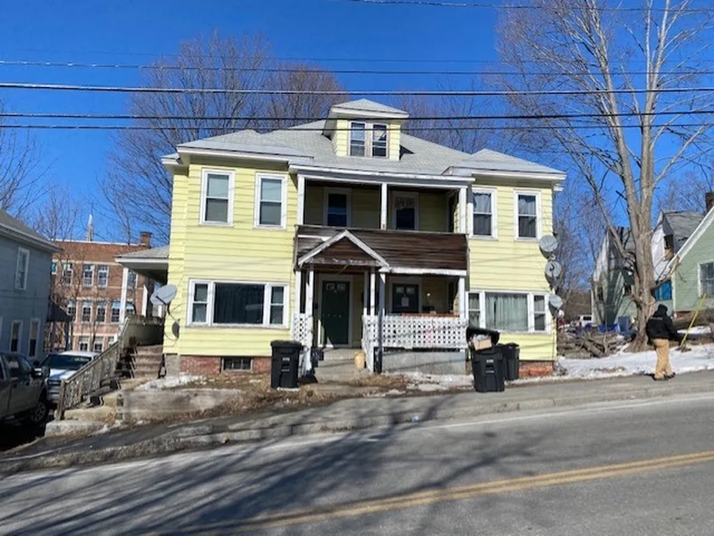 55 Sullivan Street Claremont NH 03743