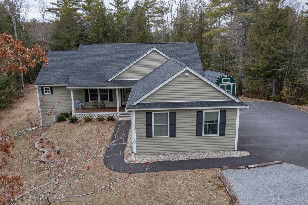 18 Hutchinson Hill Road Brookline NH 03033