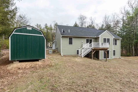 18 Hutchinson Hill Road Brookline NH 03033