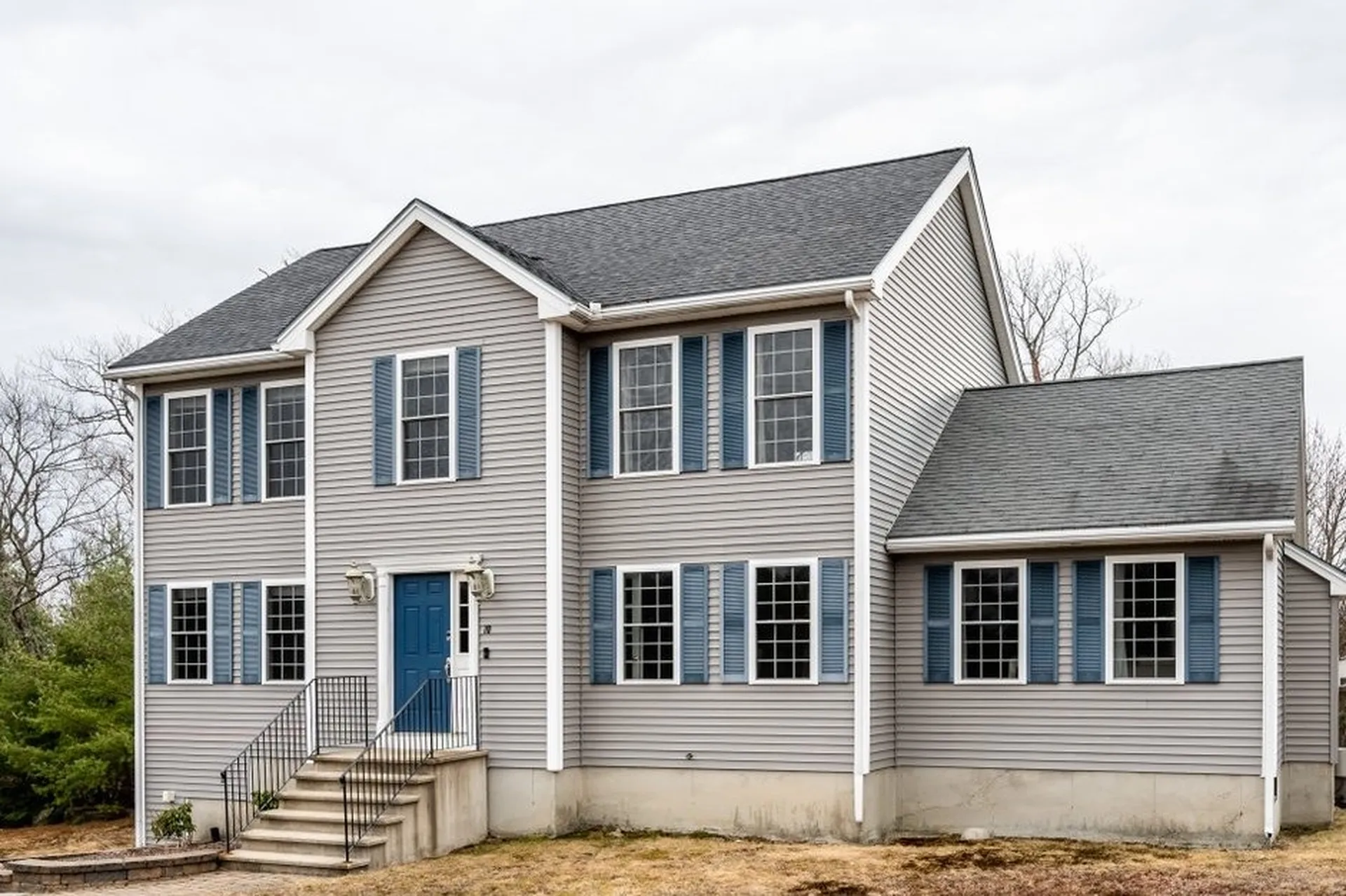 10 Lynwood Road Raymond NH 03077
