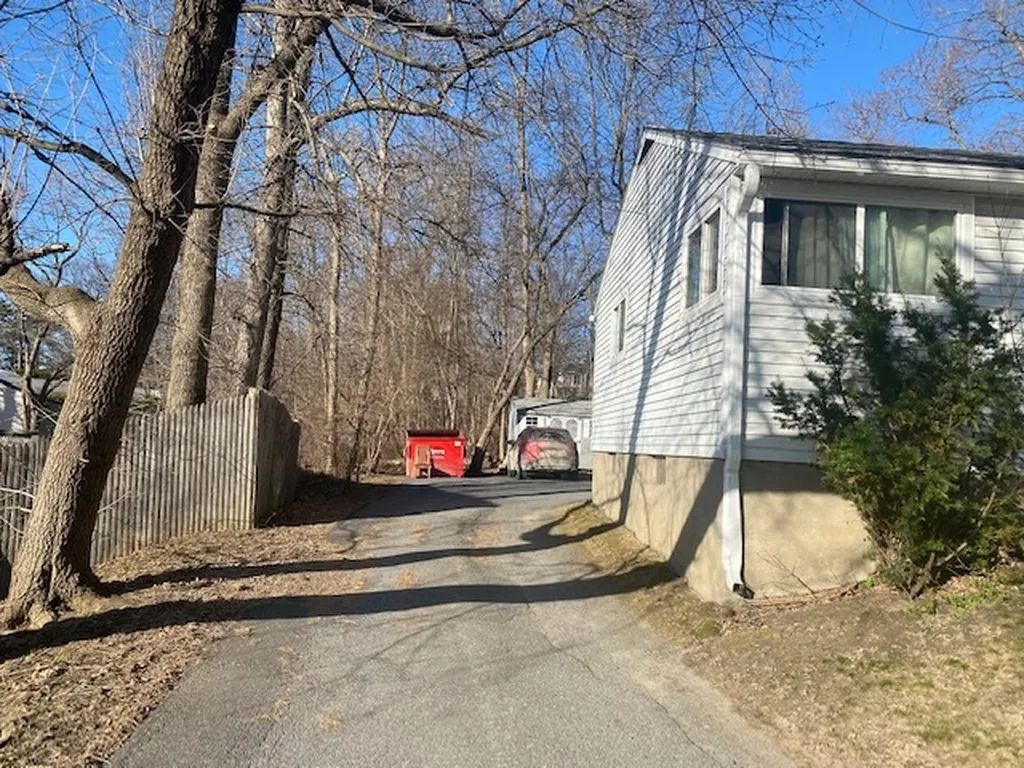 52 Birchcliff Parkway Burlington VT 05401