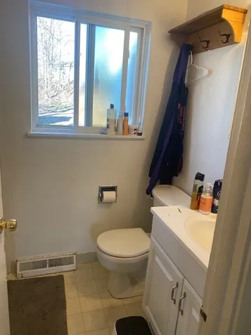 52 Birchcliff Parkway Burlington VT 05401