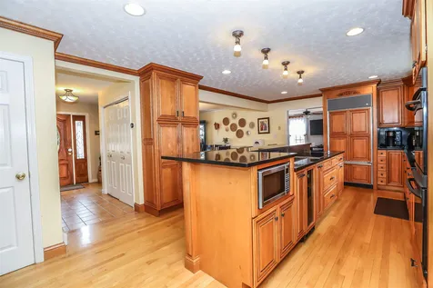 11 Wood Hill Drive Auburn NH 03032