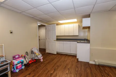 11 Wood Hill Drive Auburn NH 03032