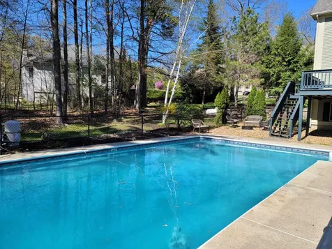 11 Wood Hill Drive Auburn NH 03032