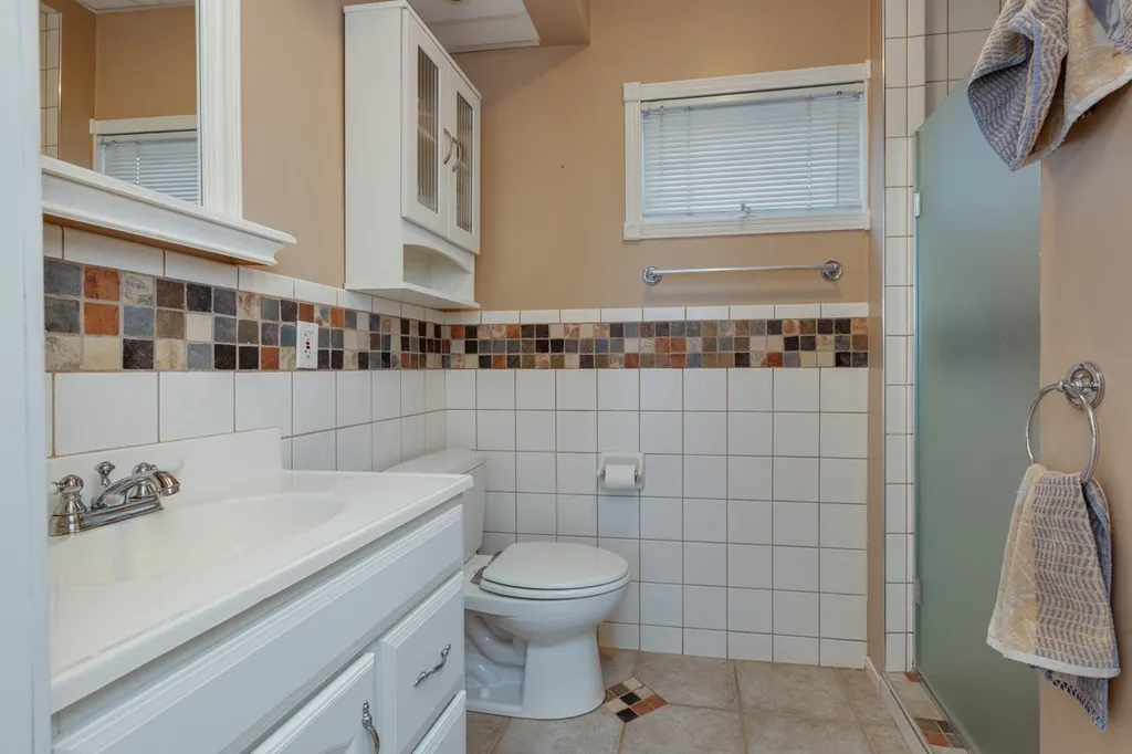 223 Sagamore Street Manchester NH 03104