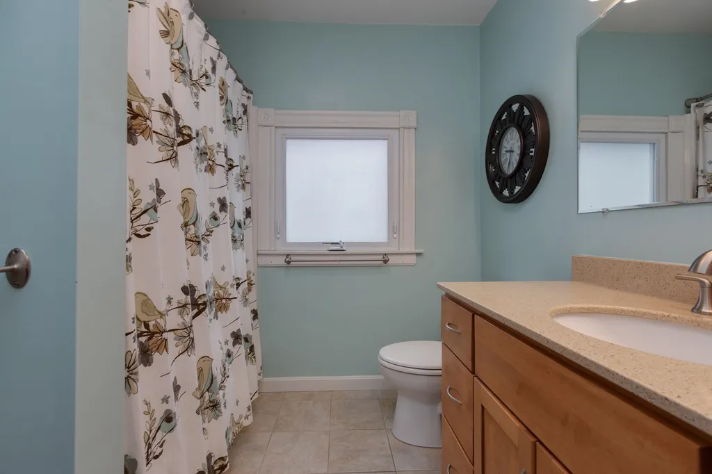 223 Sagamore Street Manchester NH 03104