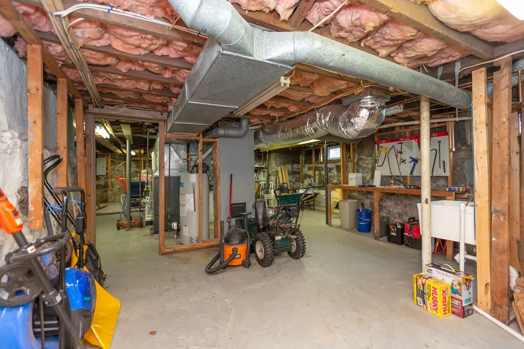 223 Sagamore Street Manchester NH 03104