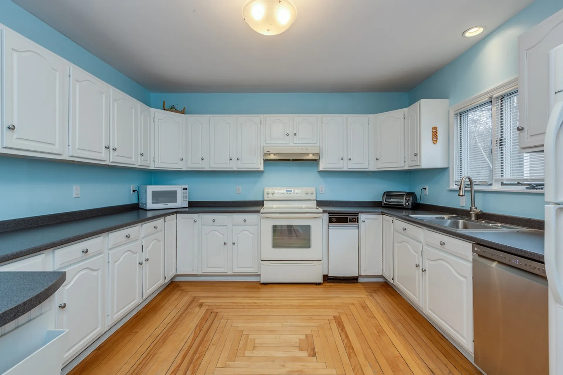 223 Sagamore Street Manchester NH 03104