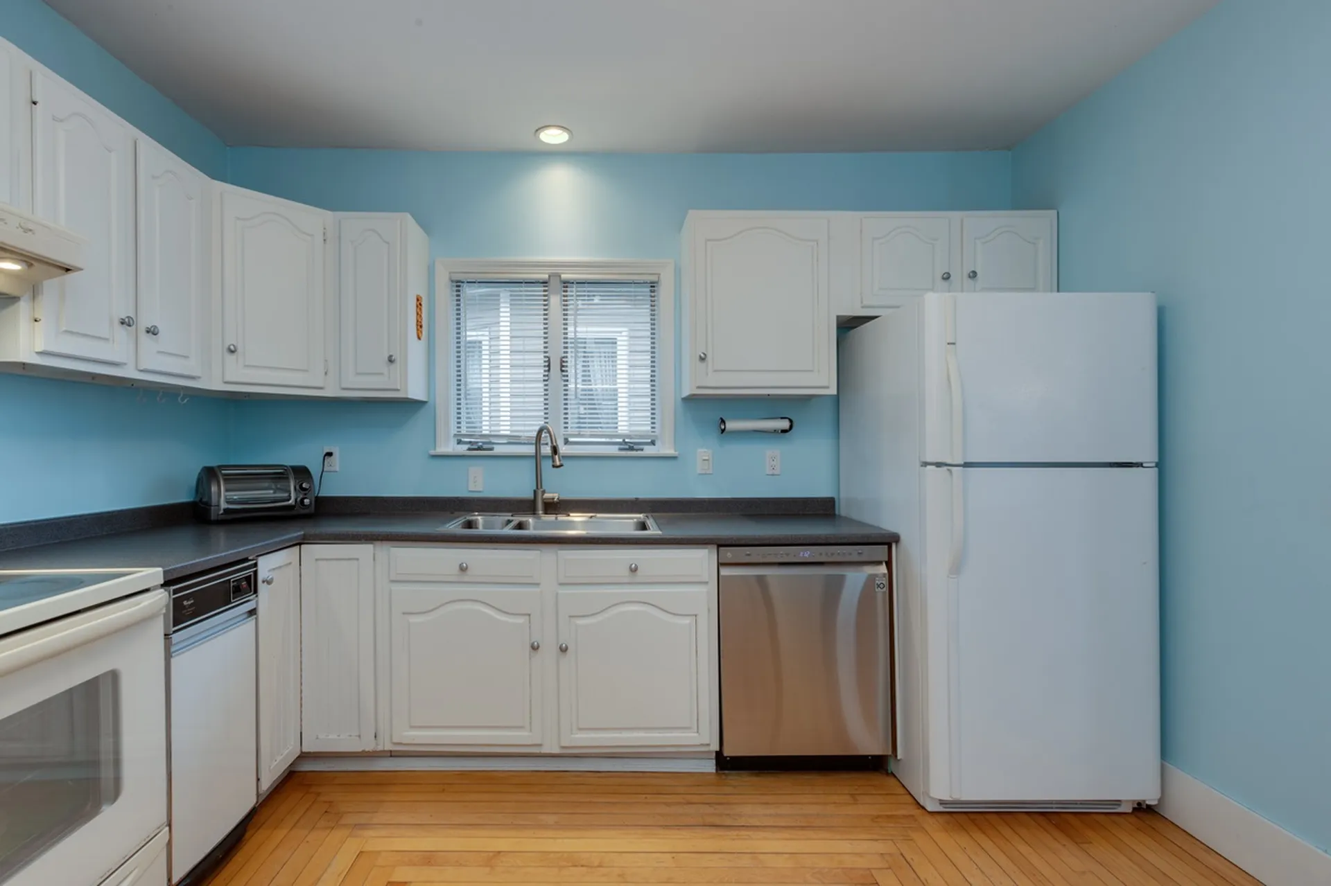 223 Sagamore Street Manchester NH 03104