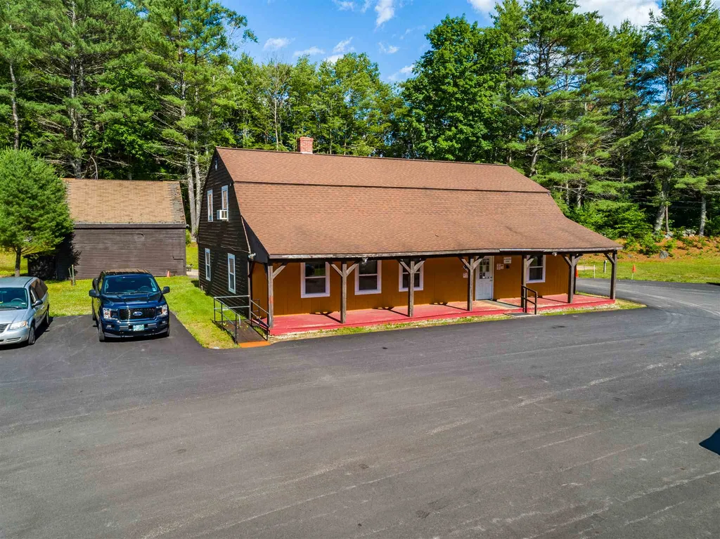 687 Laconia Road Belmont NH 03220