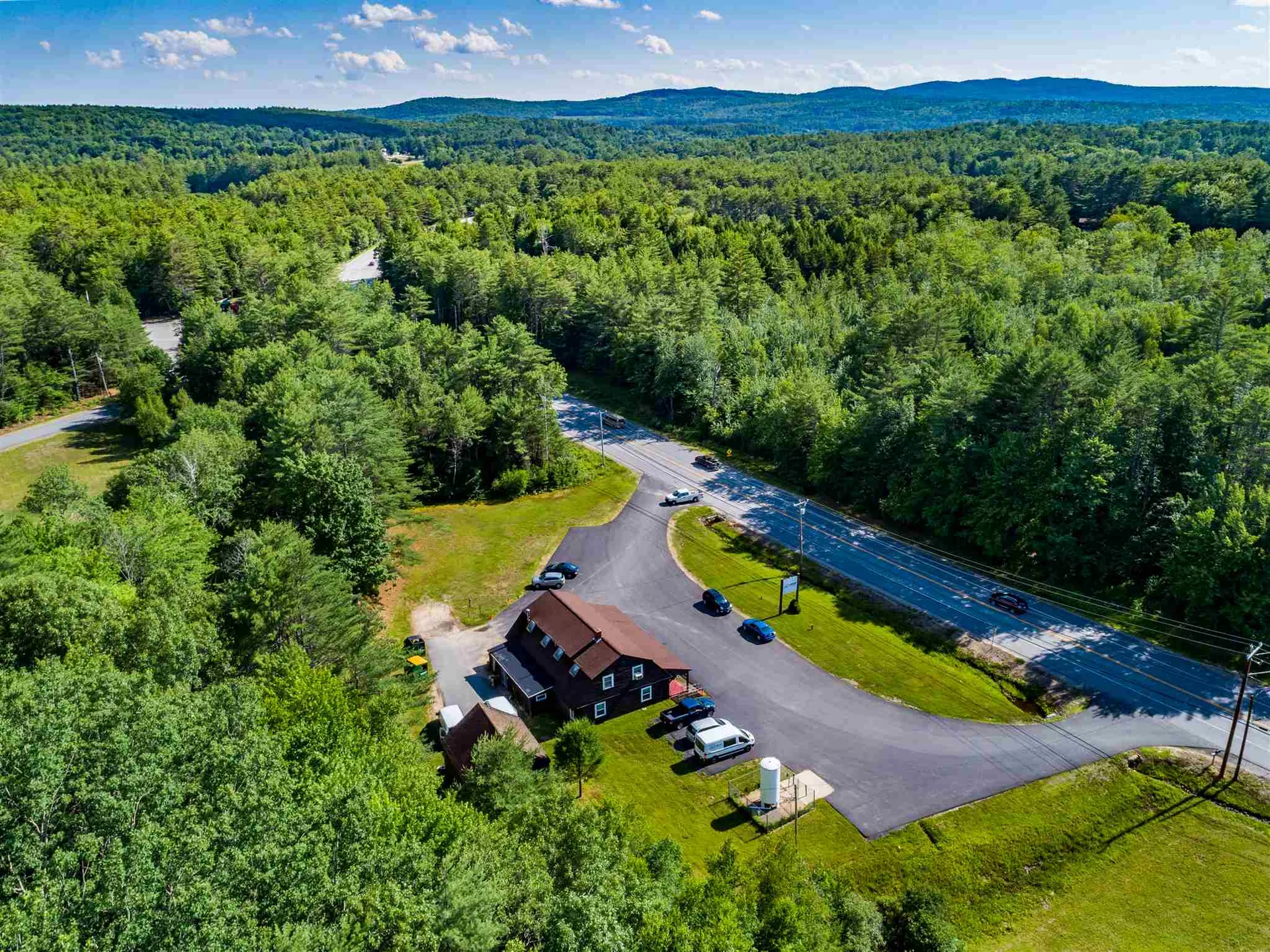 687 Laconia Road Belmont NH 03220