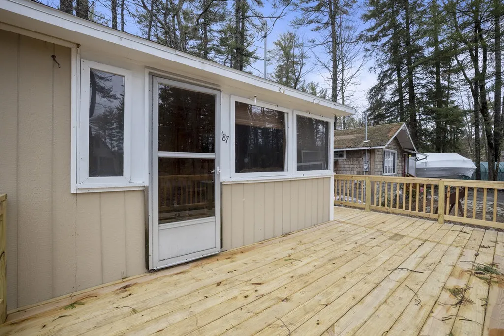 187 Saint James Avenue Milton NH 03851