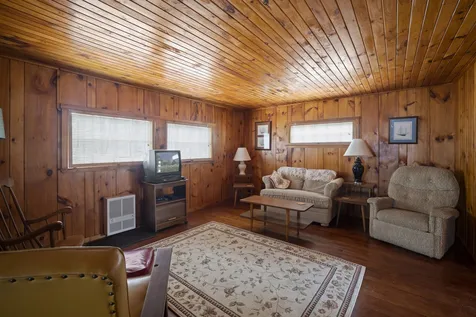 187 Saint James Avenue Milton NH 03851
