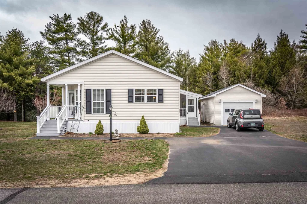 14 Temple Drive Rochester NH 03868