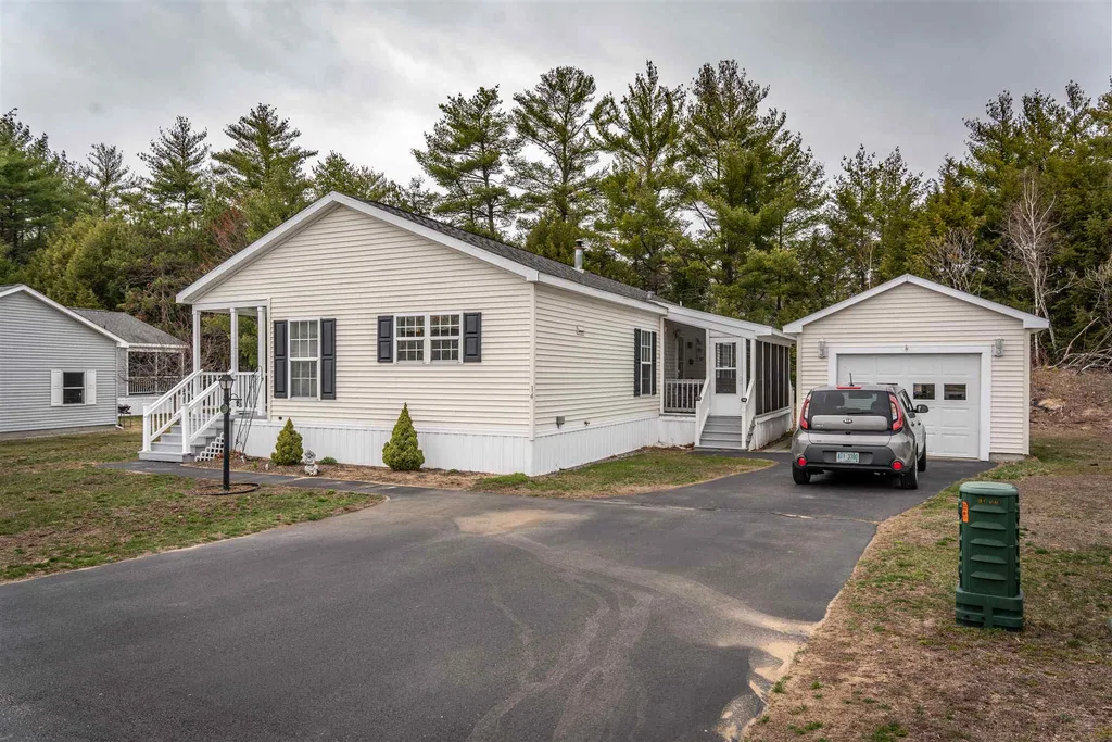 14 Temple Drive Rochester NH 03868