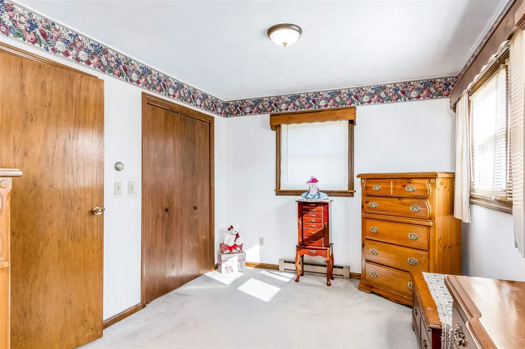 4 Riverside Drive Milton VT 05468